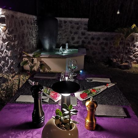 Hostal 170 Room 15 Service Appartement Le Tampon Luaran gambar